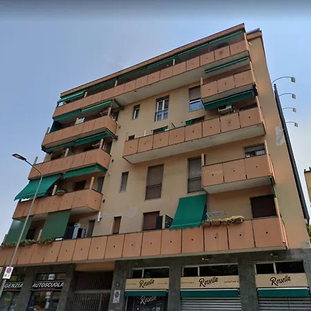 Adriano Metro & Comfort - Affitti Brevi Italia Апартаменты *